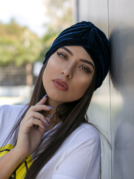 DARK BLUE VELVET TURBAN