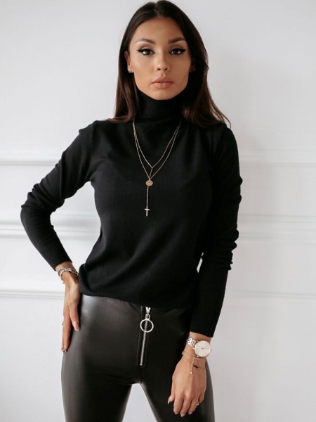 TRISHA BLACK TURTLENECK