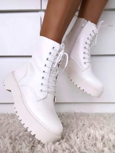 MARTINA WHITE BOOTIES