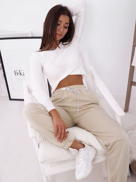 beige sweatpants womens