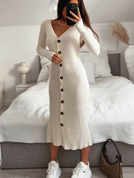 DELILAH VANILLA KNITTED MAXI DRESS