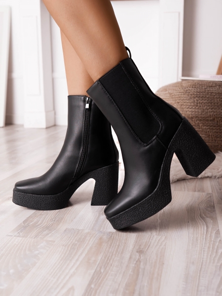 FEDERICA - BLACK BOOTIES