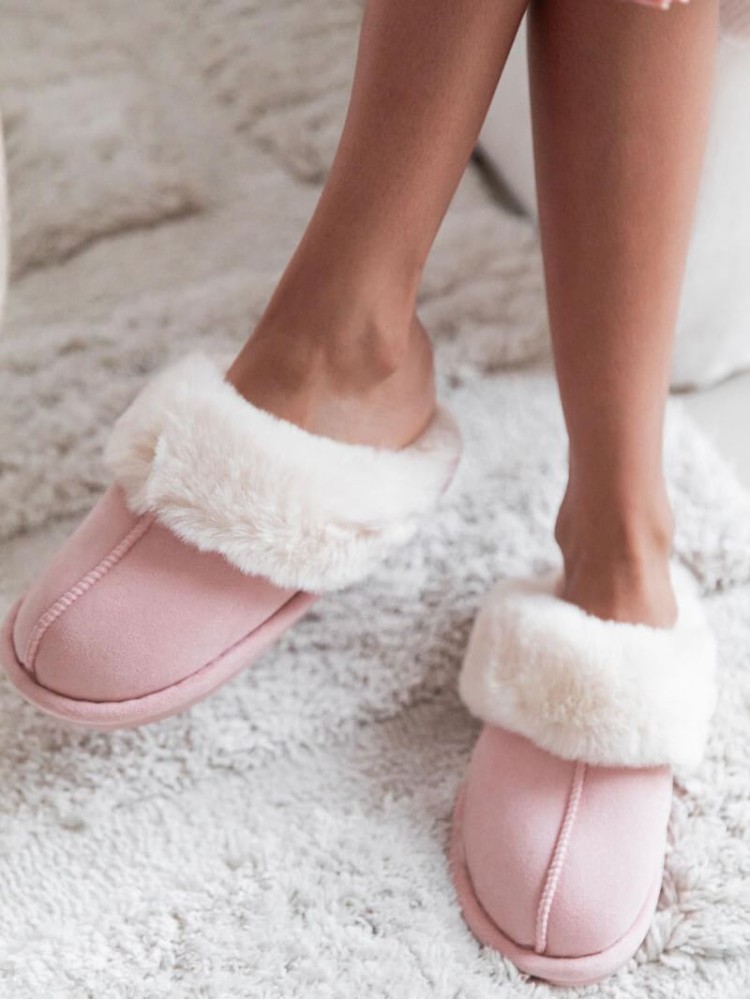 LILY PINK SLIPPERS