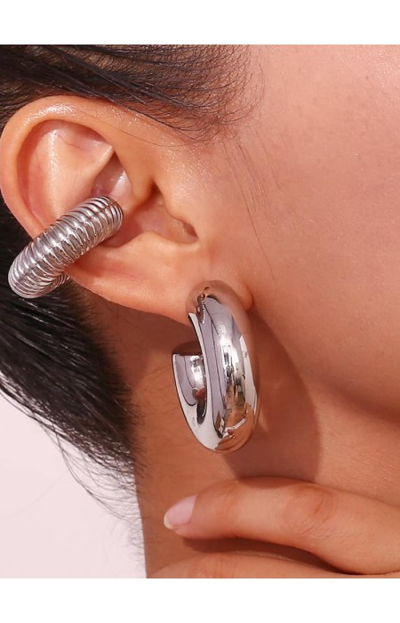 RUSSEL SILVER HOOP EARRINGS