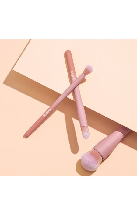 ΠΙΝΕΛΟ ΜΑΚΙΓΙΑΖ LOTTIE LONDON - HIGHLIGHTER BRUSH