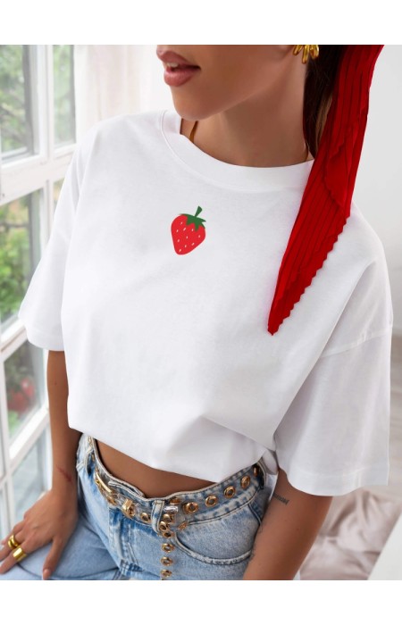 WHITE STRAWBERRY TSHIRT - STRAWDREAM