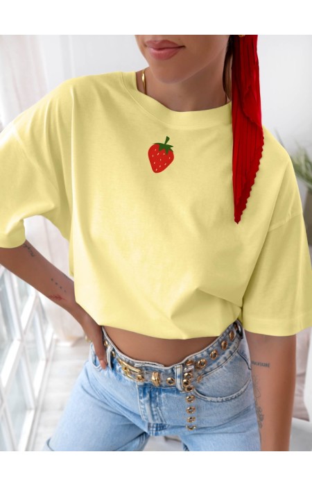 YELLOW STRAWBERRY TSHIRT - STRAWDREAM