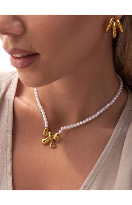 NECKLACE WITH PEARLS - BOWY