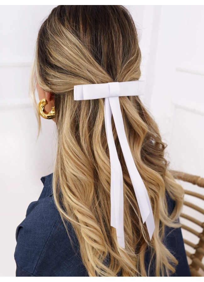 WHITE HAIR BOW - BLARITA