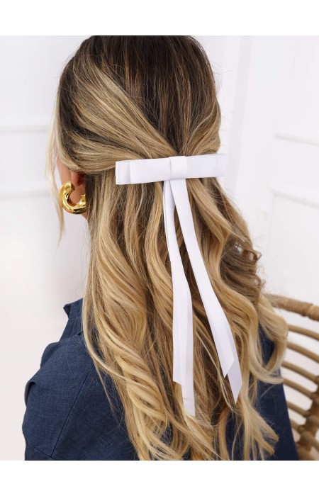 WHITE HAIR BOW - BLARITA