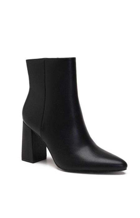 BLACK BOOTIES - TZENI