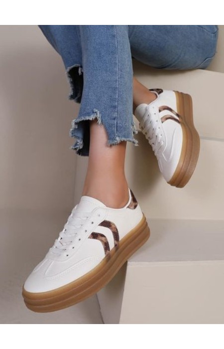 WHITE SNEAKERS - BELATO