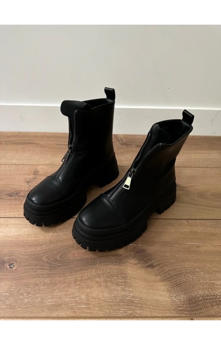 DOLF BLACK ANKLEBOOTS